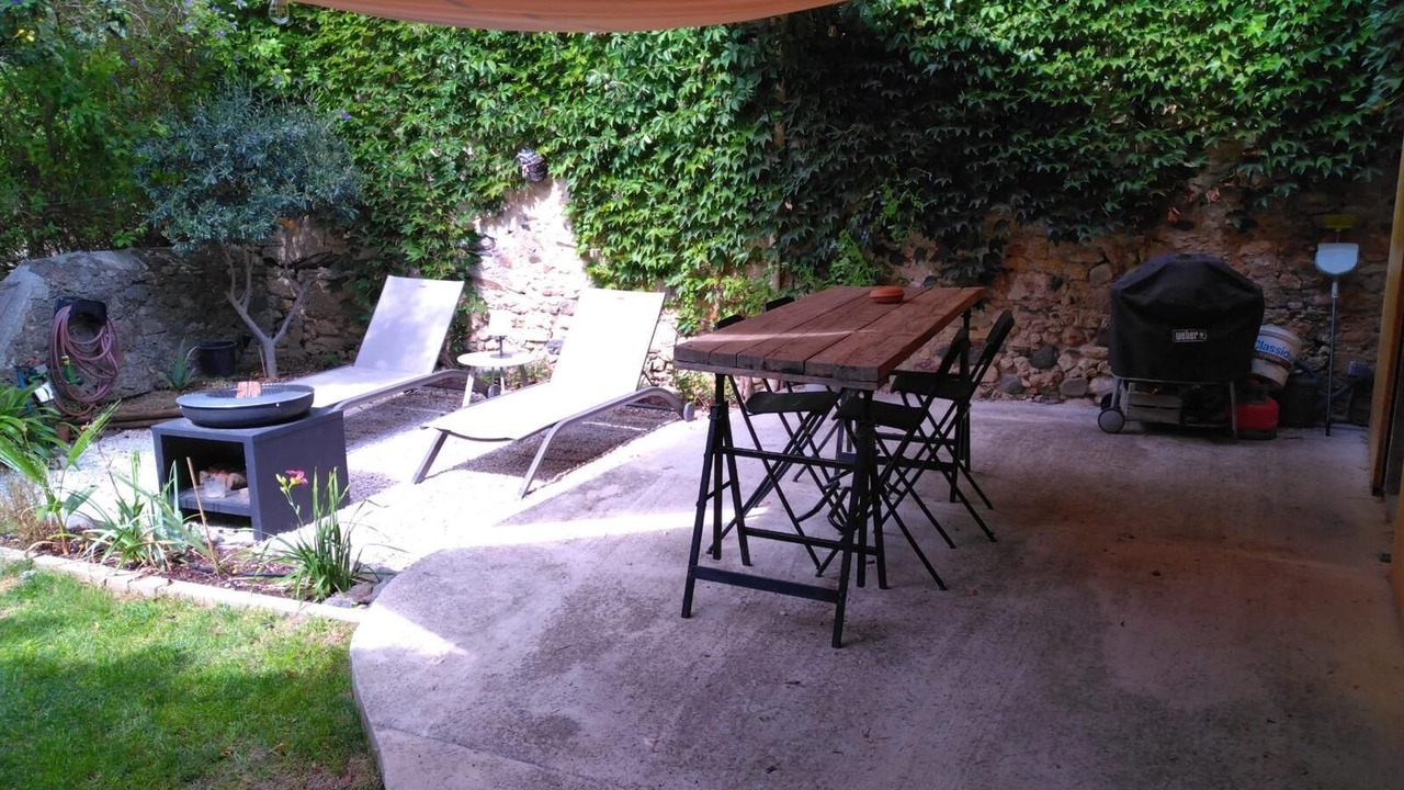 Photo of Outdoor in Pouzolles