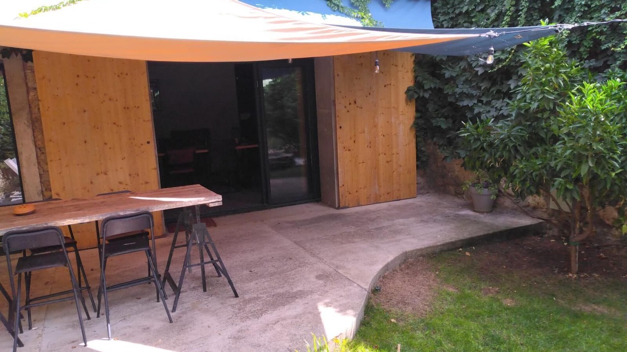 Photo of Outdoor in Pouzolles