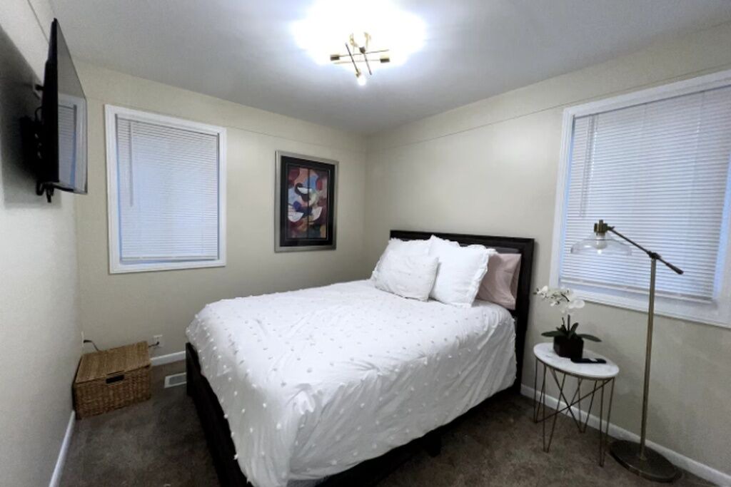 Photo of Bedroom in Ferndale