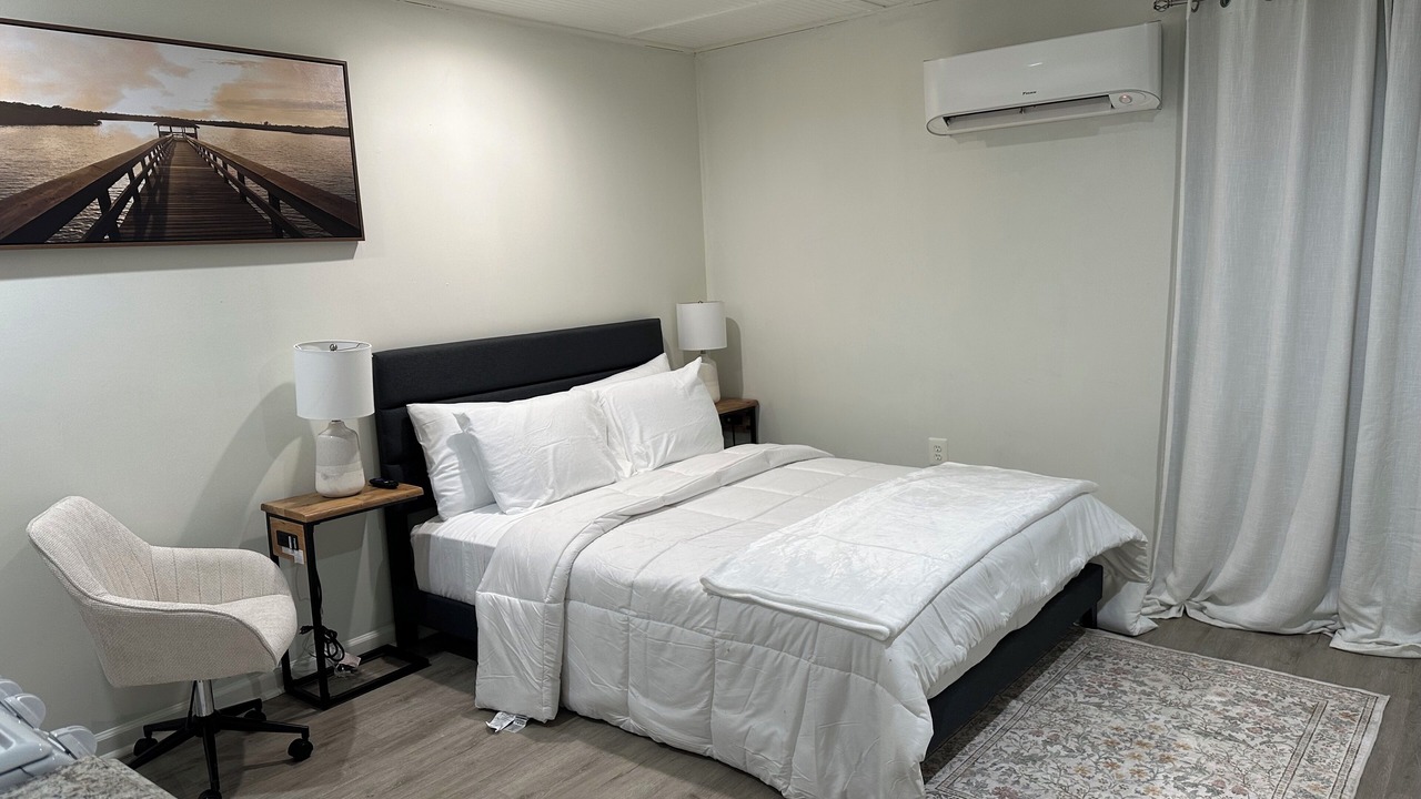 Photo of Bedroom in Calverton