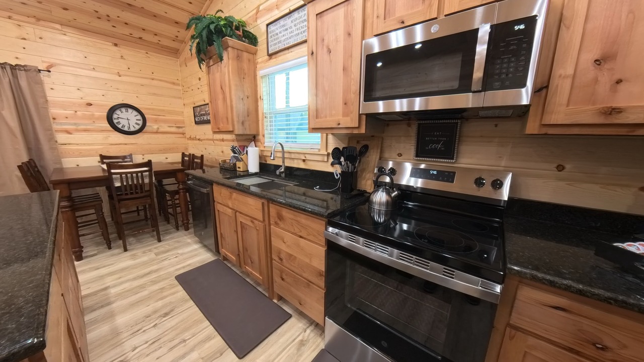 Photo of Kitchen in Calera