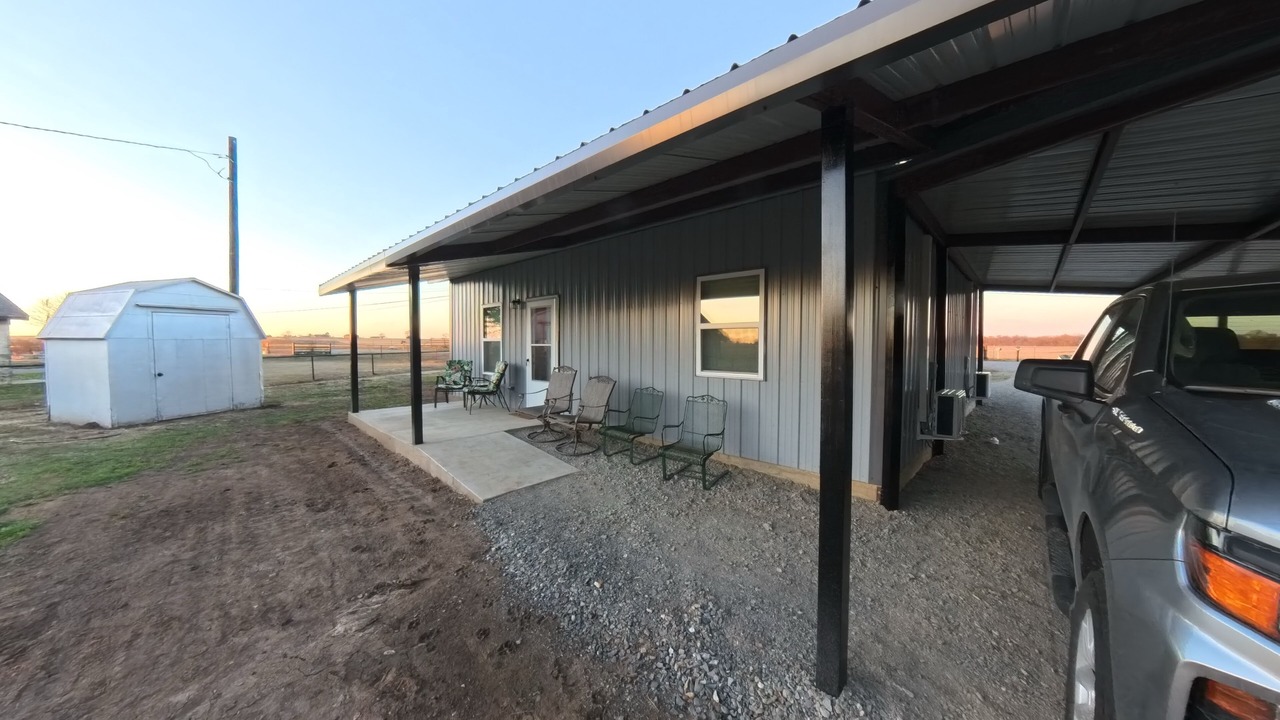 Photo of Outdoor in Calera