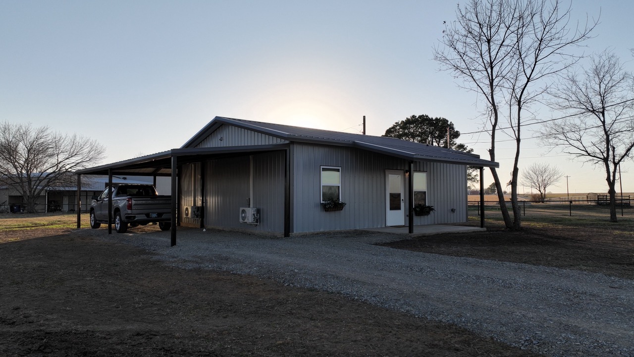 Photo of Outdoor in Calera