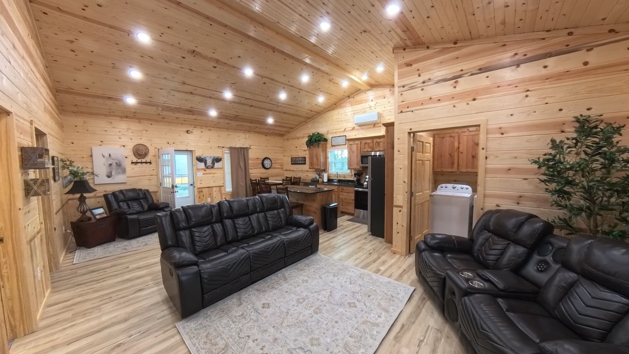 Photo of Livingroom in Calera