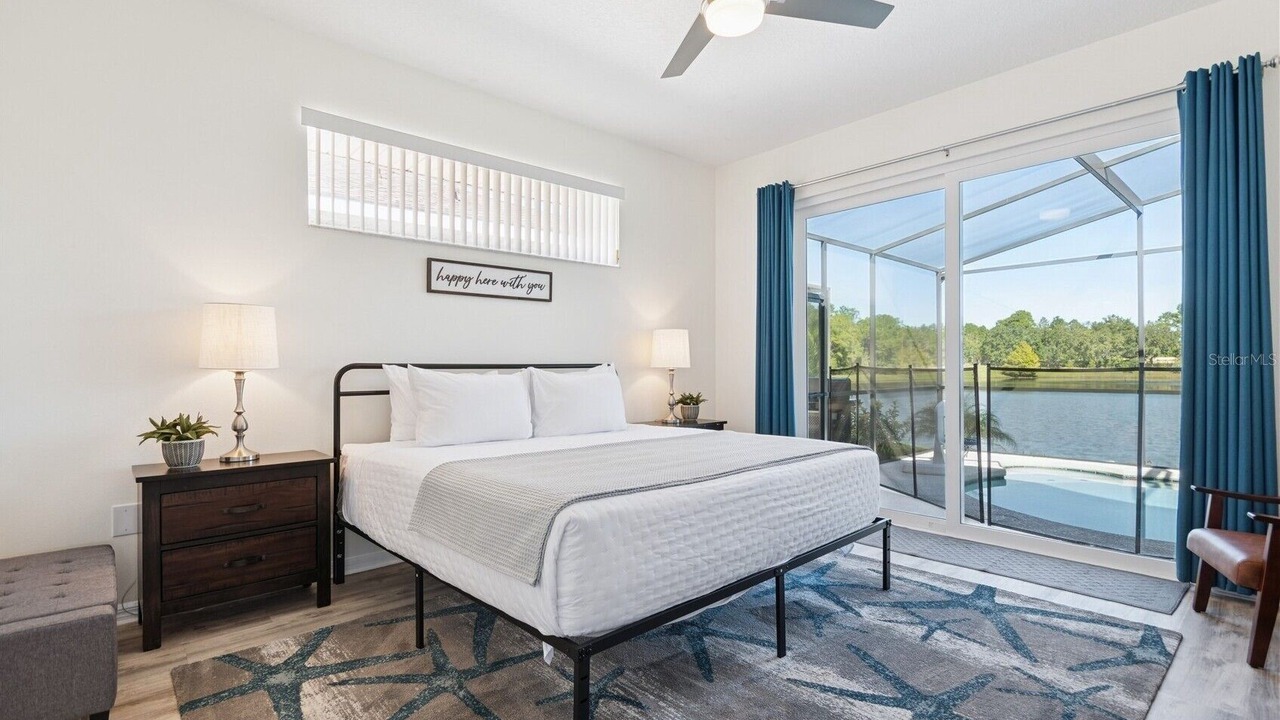 Photo of Bedroom in Sunset Lakes