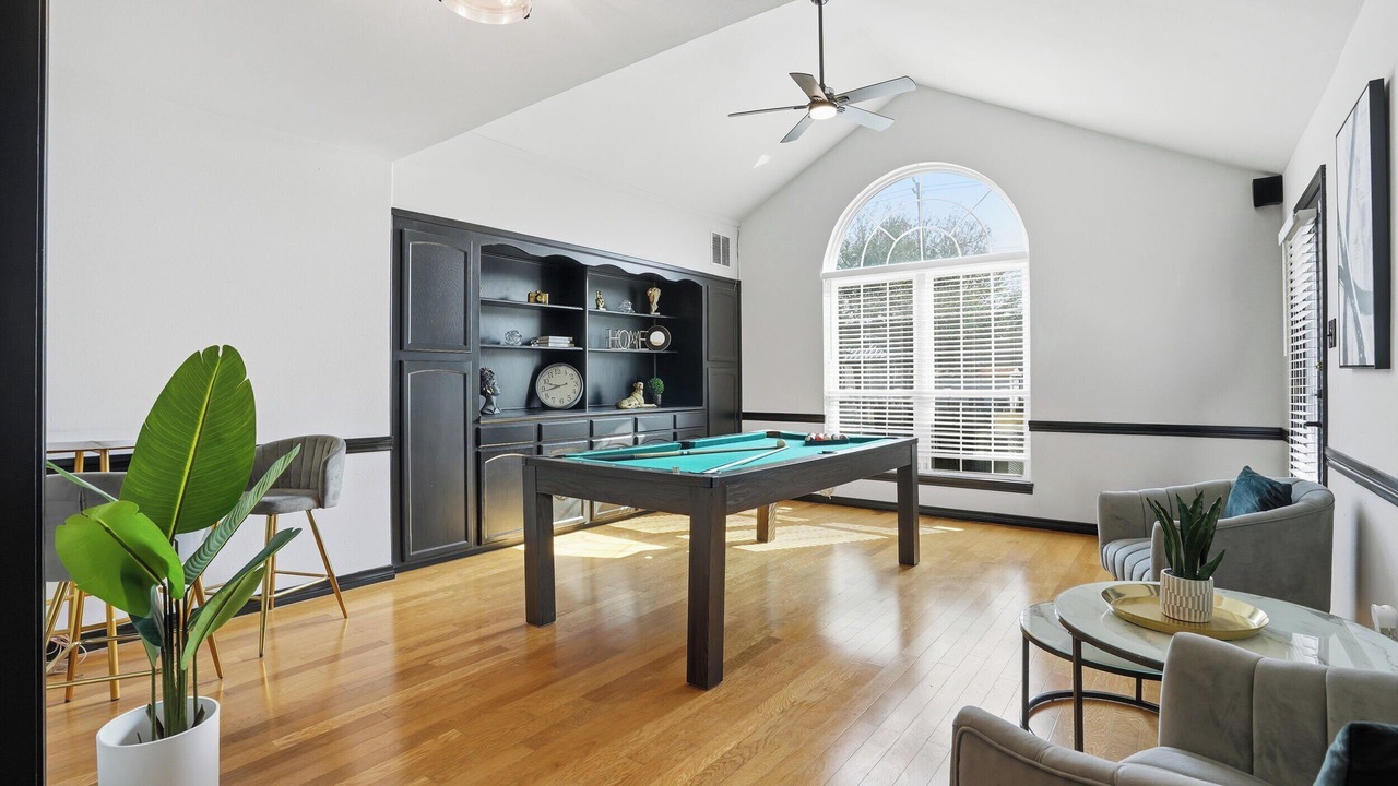 Photo of Bedroom in Jersey Village