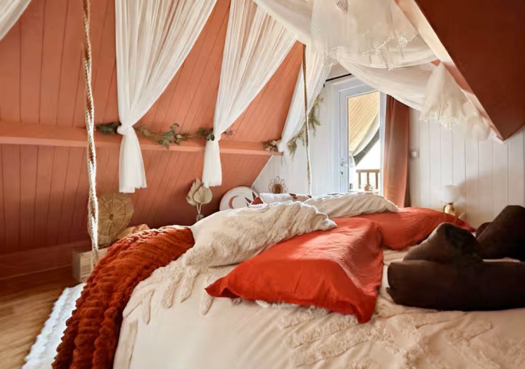 Photo of Bedroom in Hermival-les-Vaux