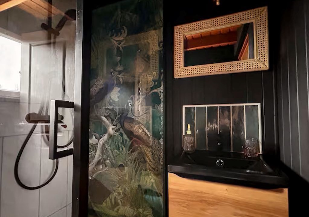Photo of Bathroom in Hermival-les-Vaux