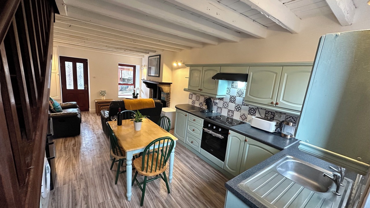 Photo of Kitchen in Saint-Amand-Magnazeix