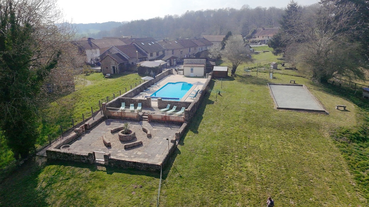 Photo of Outdoor in Saint-Amand-Magnazeix