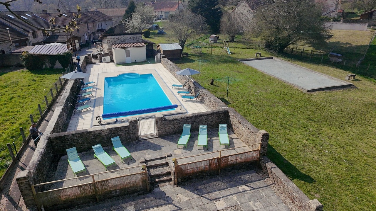 Photo of Outdoor in Saint-Amand-Magnazeix