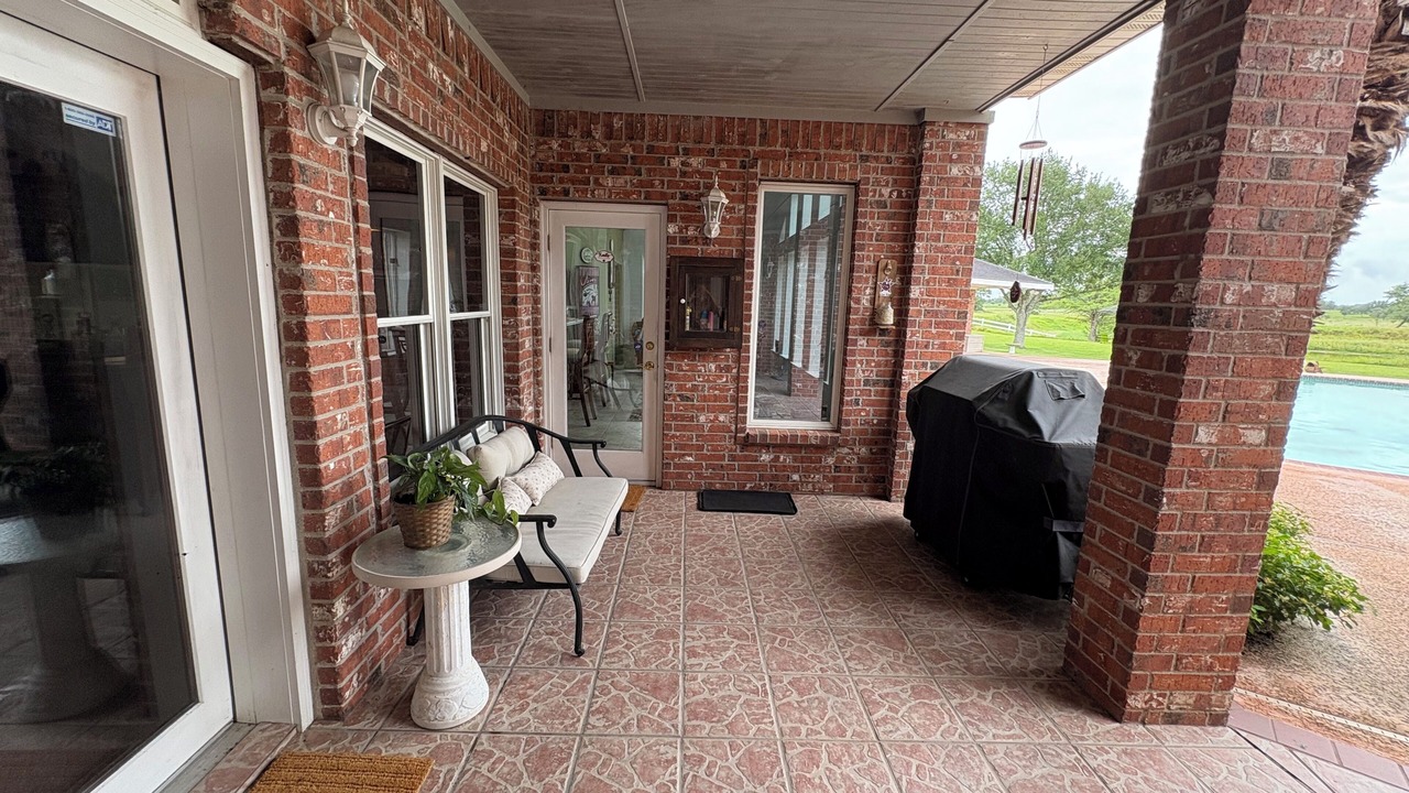 Photo of Patio Balcony in Yoakum
