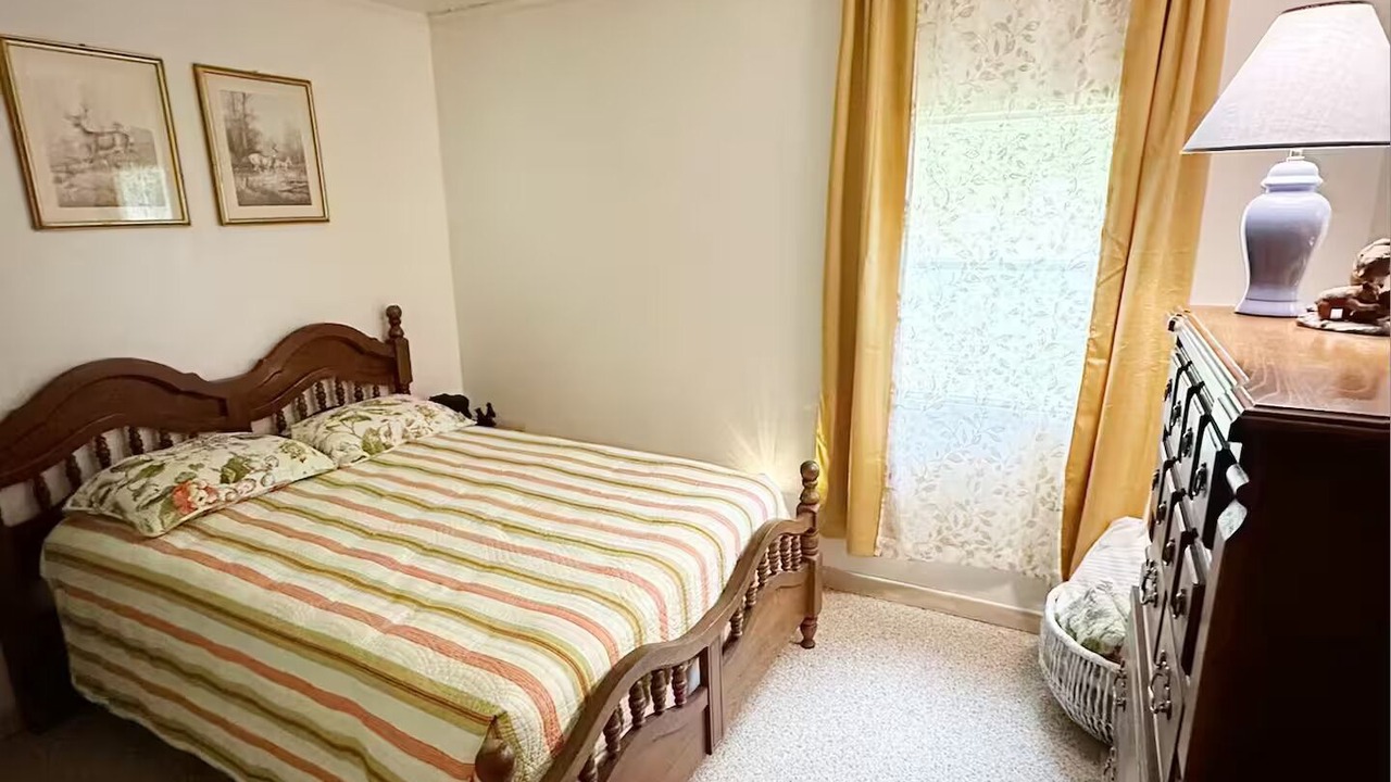 Photo of Bedroom in Bean Station