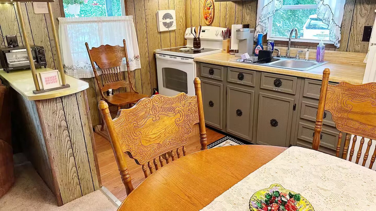 Photo of Kitchen in Bean Station