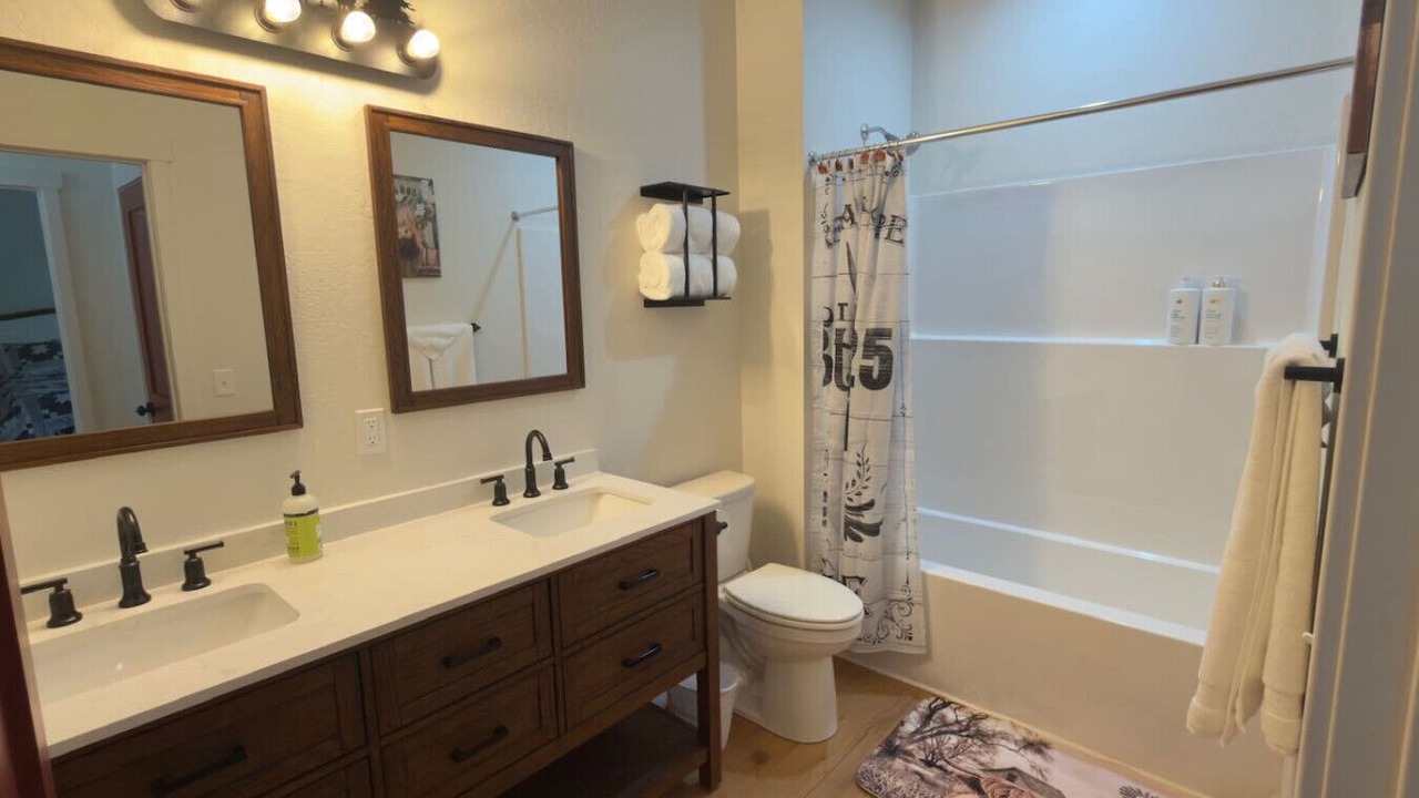 Photo of Bathroom in Sagle