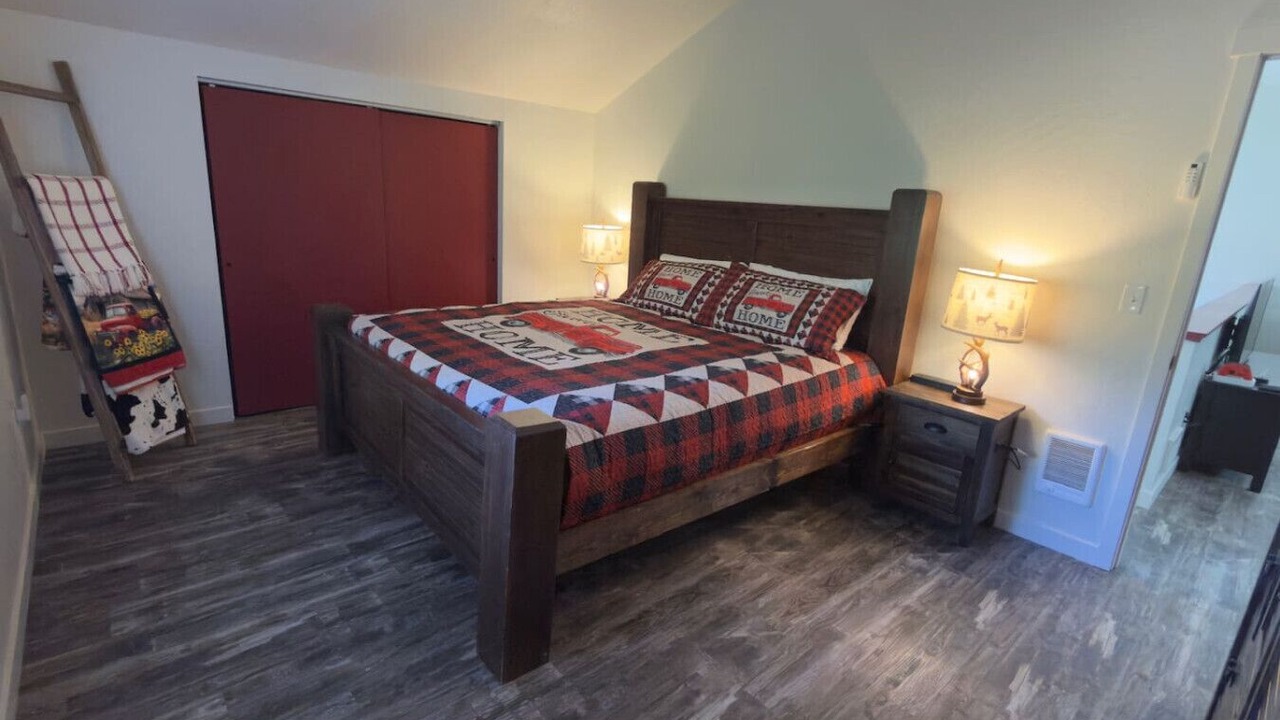 Photo of Bedroom in Sagle