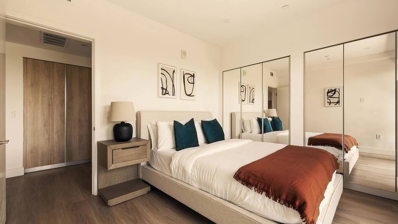 Photo of Bedroom in Downtown