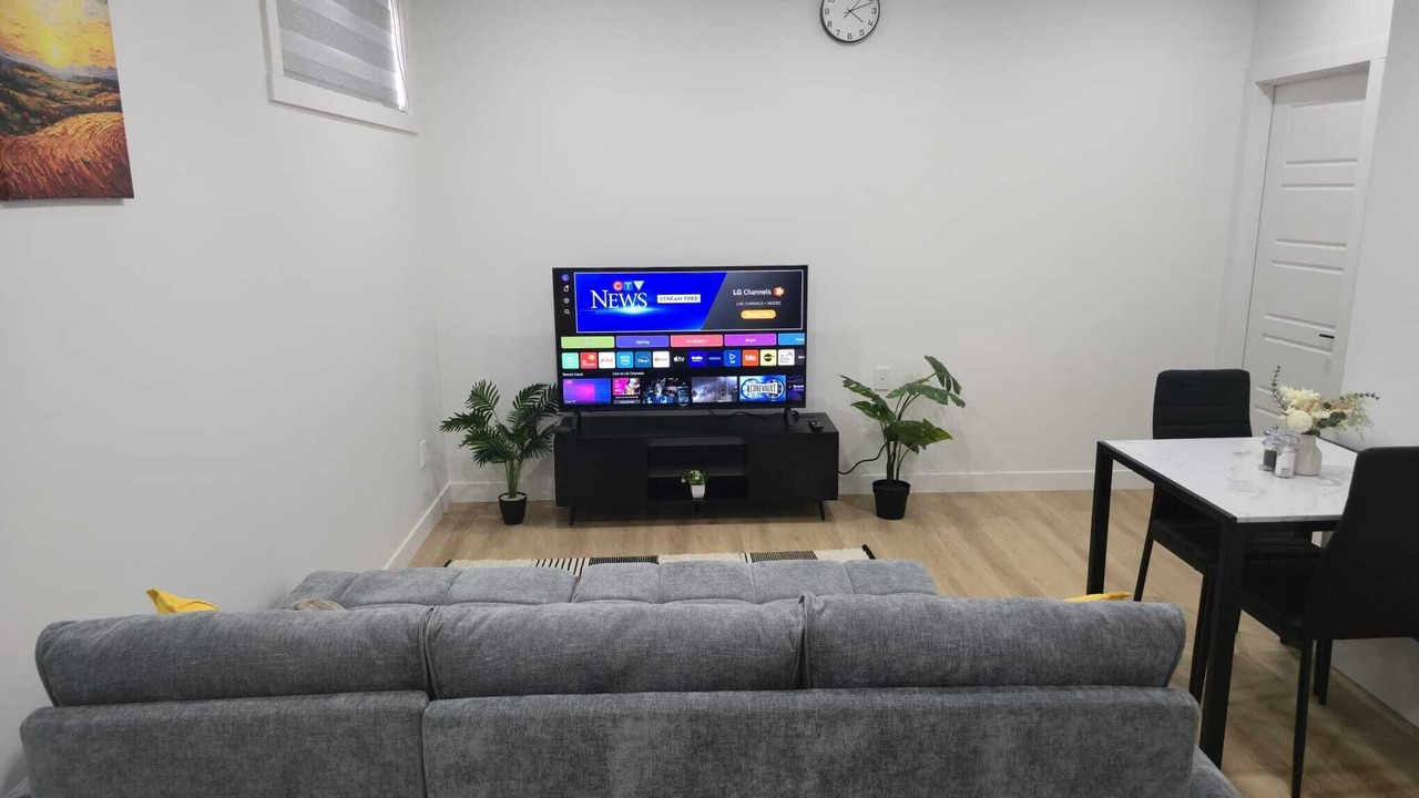 Photo of Livingroom in Airdrie