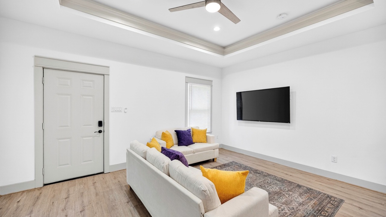 Photo of Livingroom in Humble