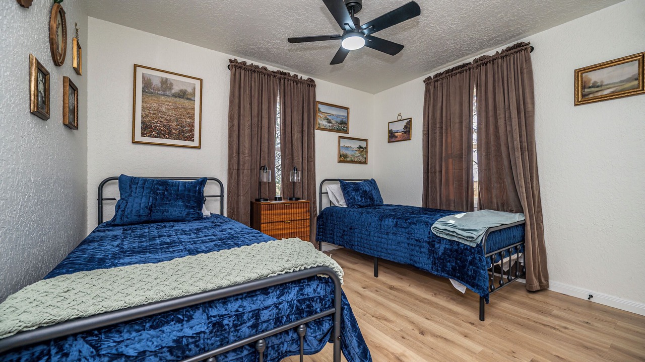 Photo of Bedroom in Ada