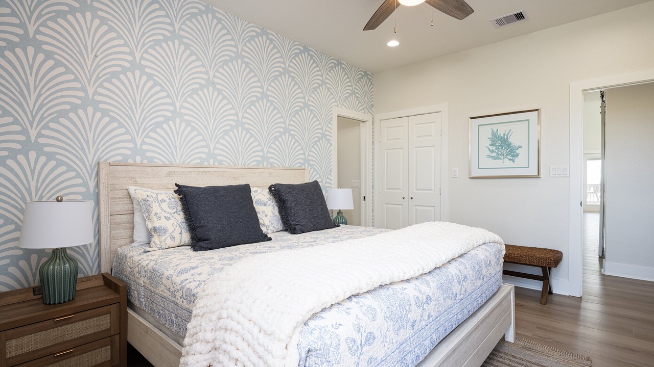 Photo of Bedroom in Port Bolivar