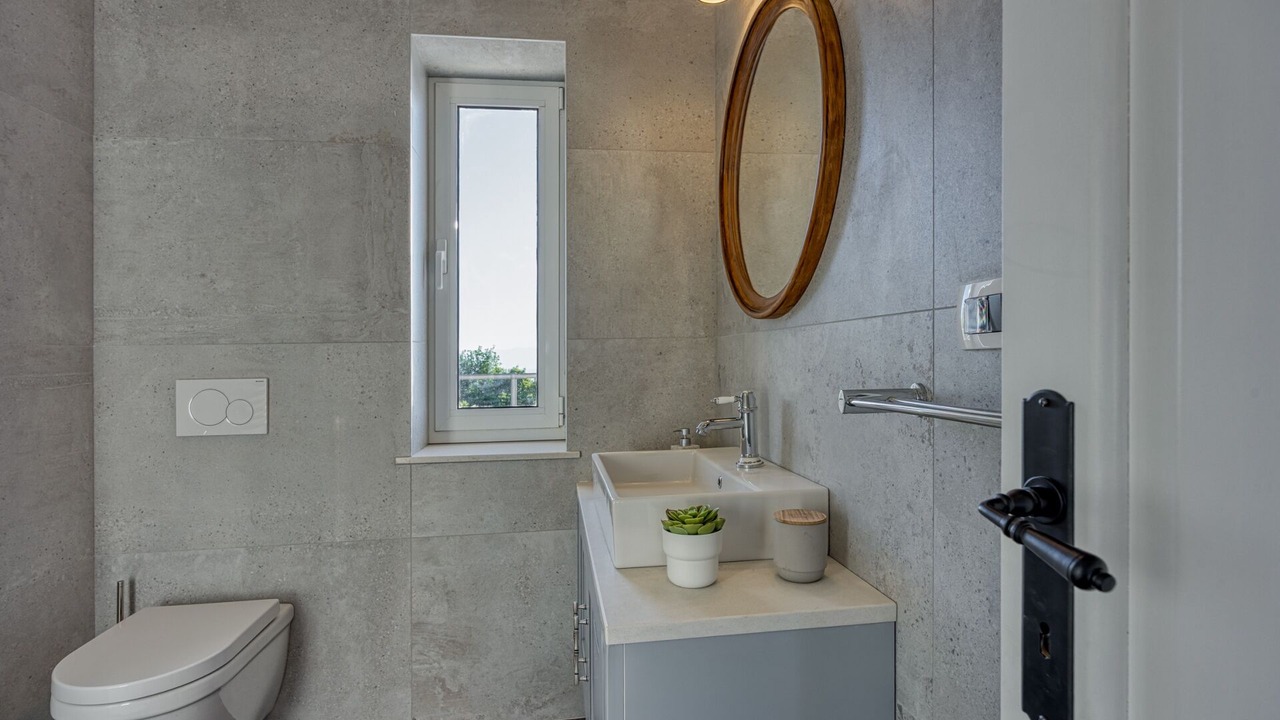 Photo of Bathroom in Zagore