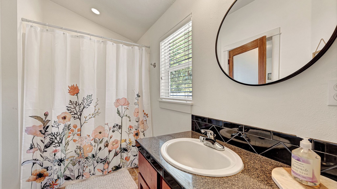 Photo of Bathroom in Siloam Springs