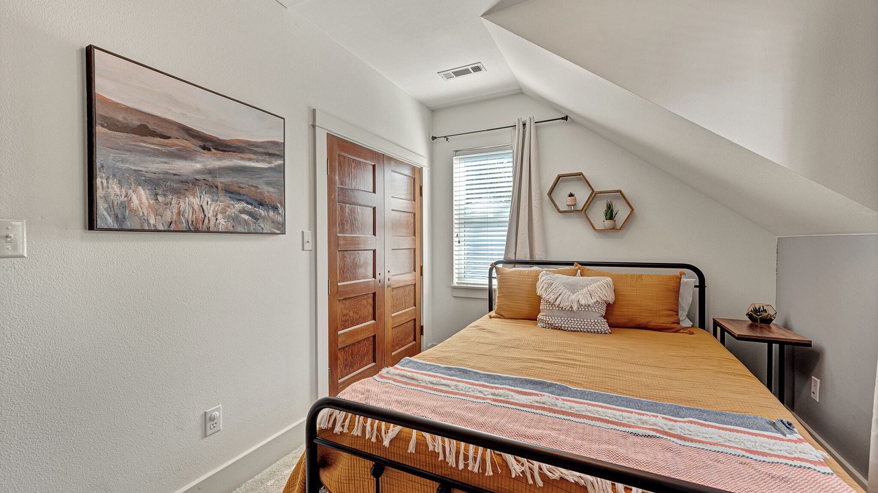 Photo of Bedroom in Siloam Springs