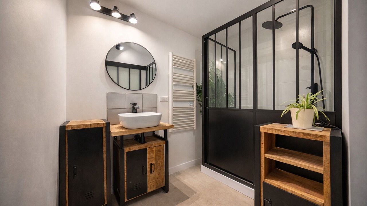 Photo of Bathroom in Villefranche-de-Lauragais