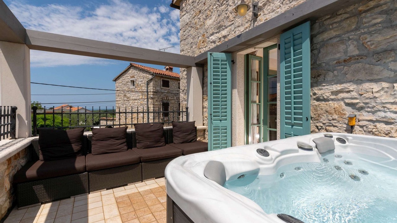 Photo of Outdoor in Rosini
