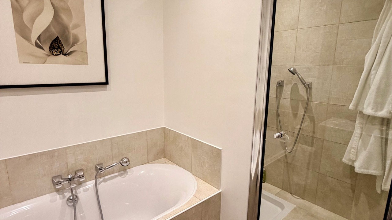 Photo of Bathroom in Neuilly-sur-Seine