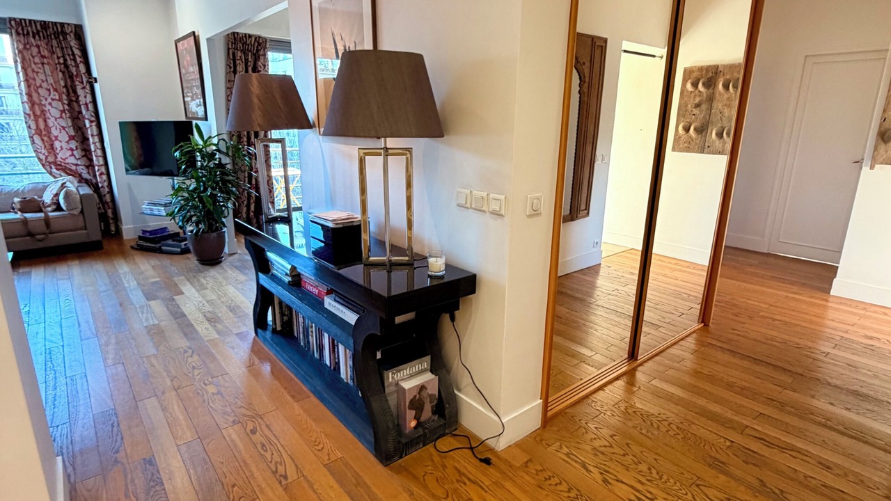 Photo of Livingroom in Neuilly-sur-Seine