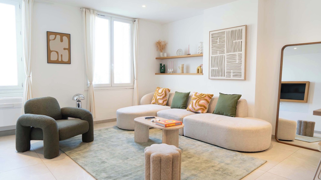 Photo of Livingroom in Saint-Victor