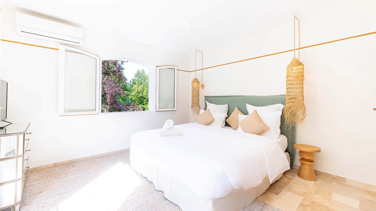 Photo of Bedroom in Valbonne
