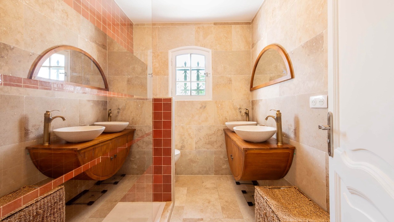 Photo of Bathroom in Valbonne