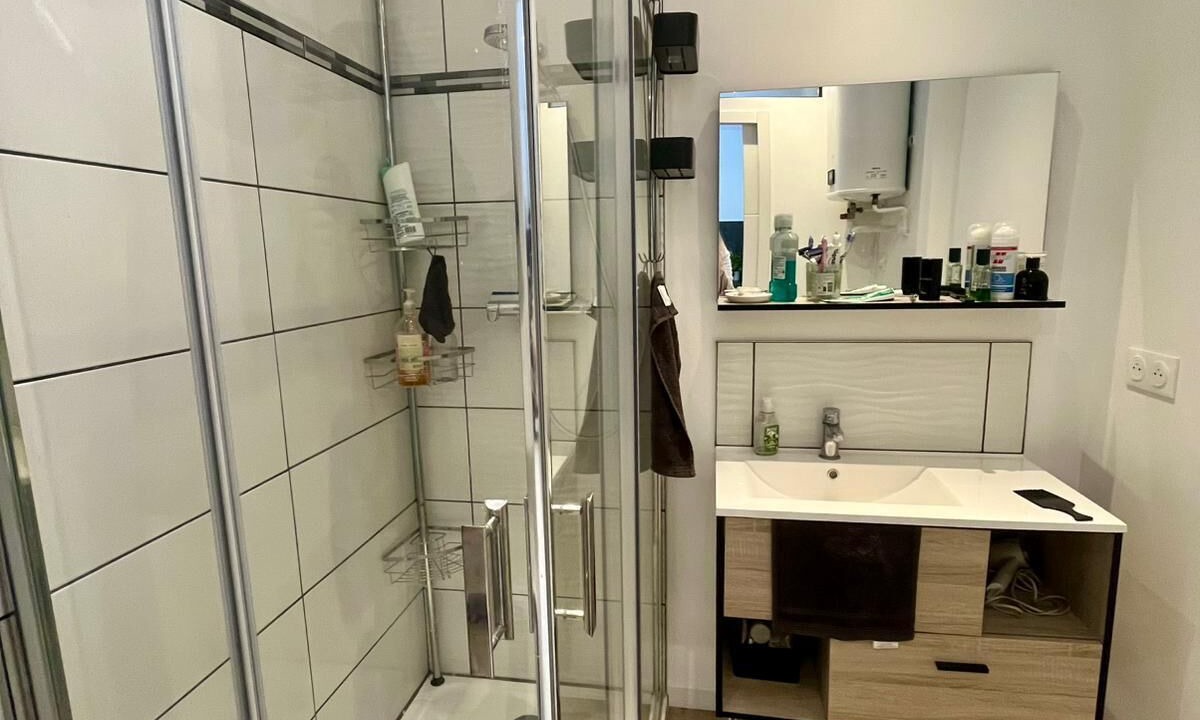 Photo of Bathroom in Ver-sur-Mer