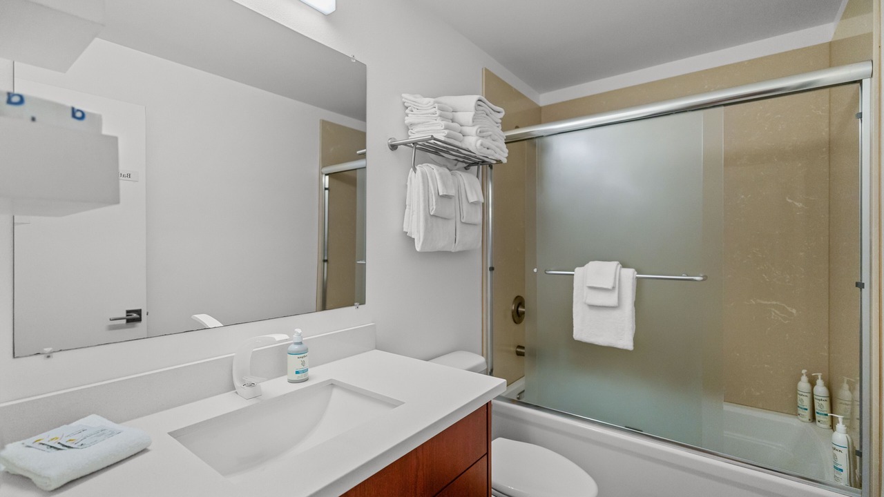 Photo of Bathroom in Adelma Beach
