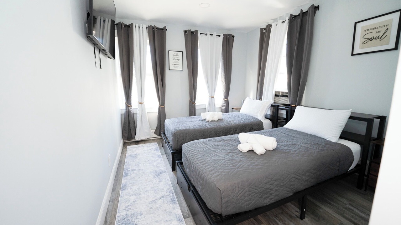 Photo of Bedroom in North Bergen
