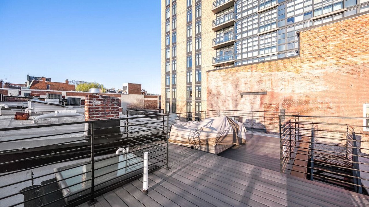 Photo of Patio Balcony in Cardozo
