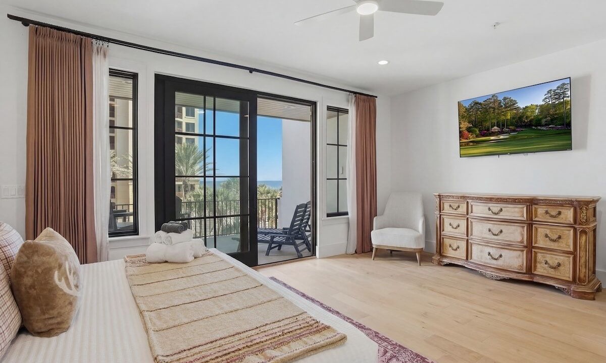 Photo of Bedroom in Jacksonville Beach