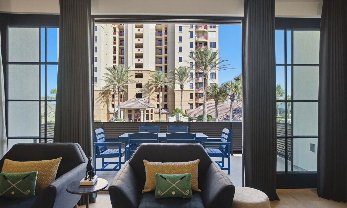 Photo of Livingroom in Jacksonville Beach