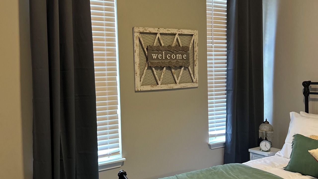Photo of Bedroom in Shelby Park