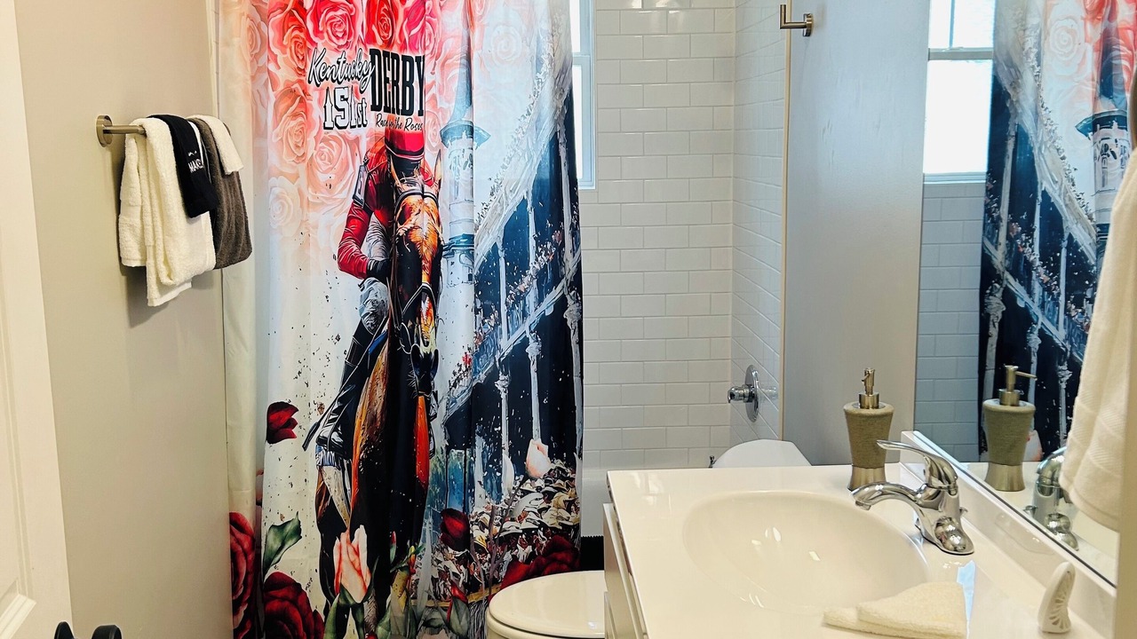 Photo of Bathroom in Shelby Park