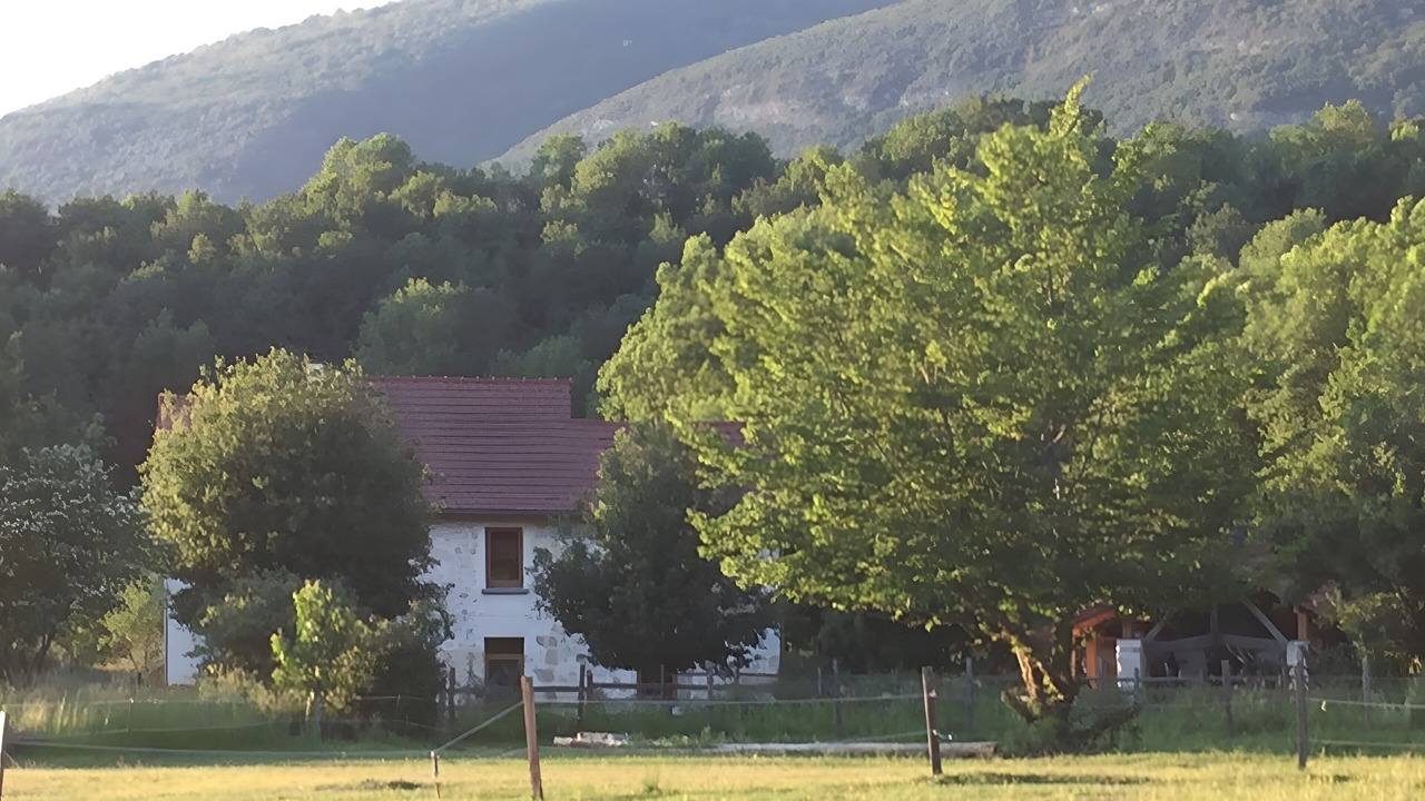 Photo of Others in Groslee-Saint-Benoit