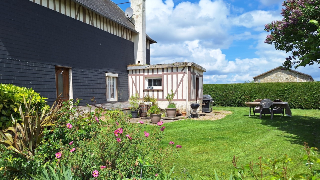 Photo of Outdoor in Fresne Cauverville