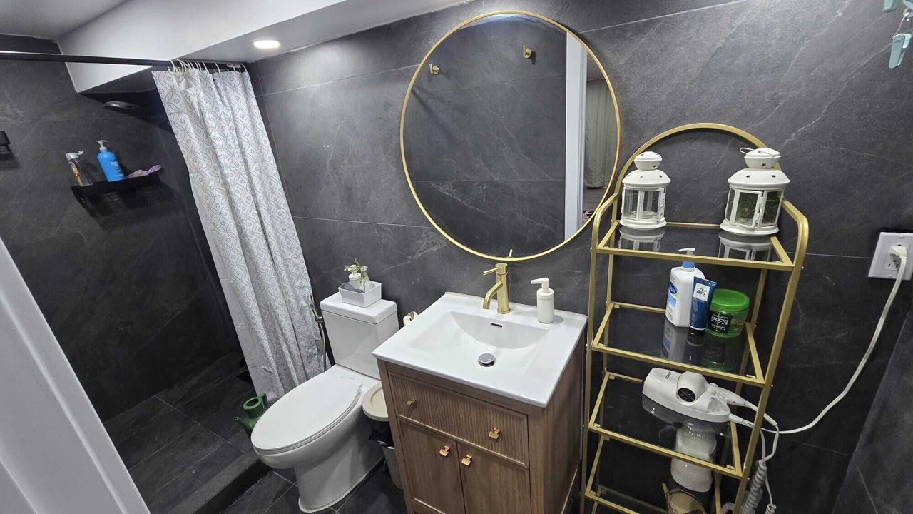 Photo of Bathroom in Chateauguay