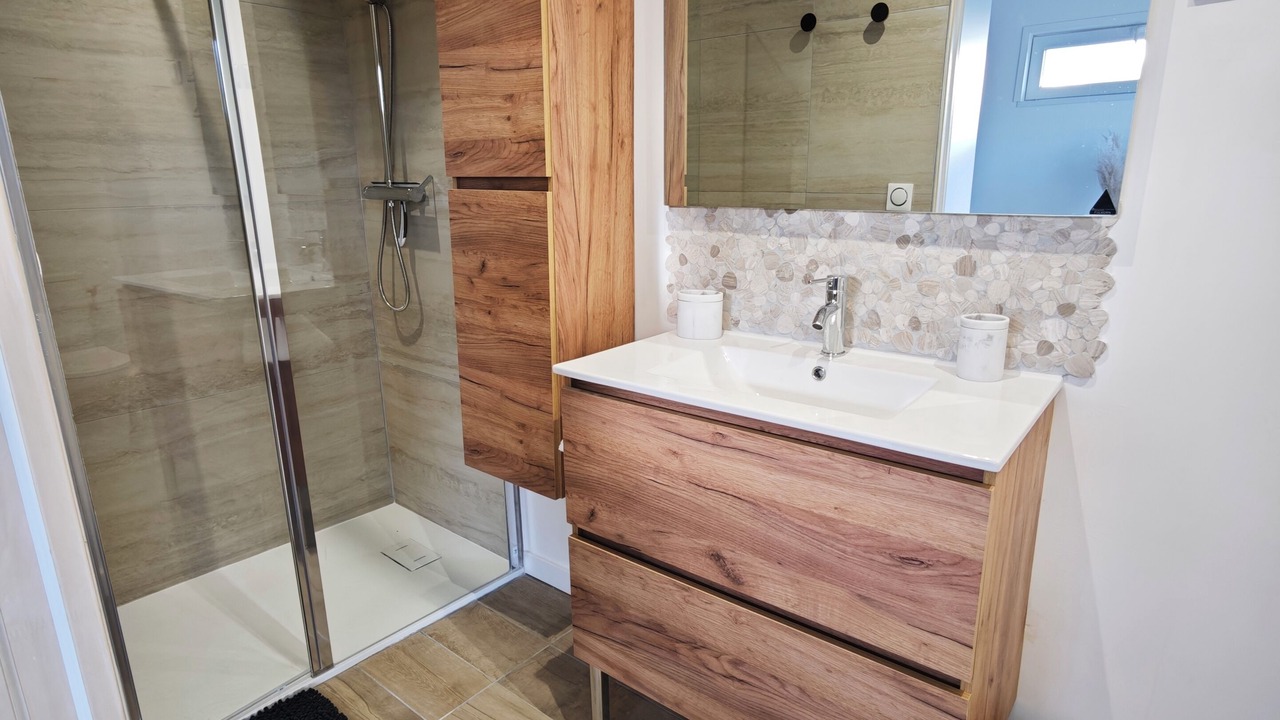 Photo of Bathroom in Rang-du-Fliers