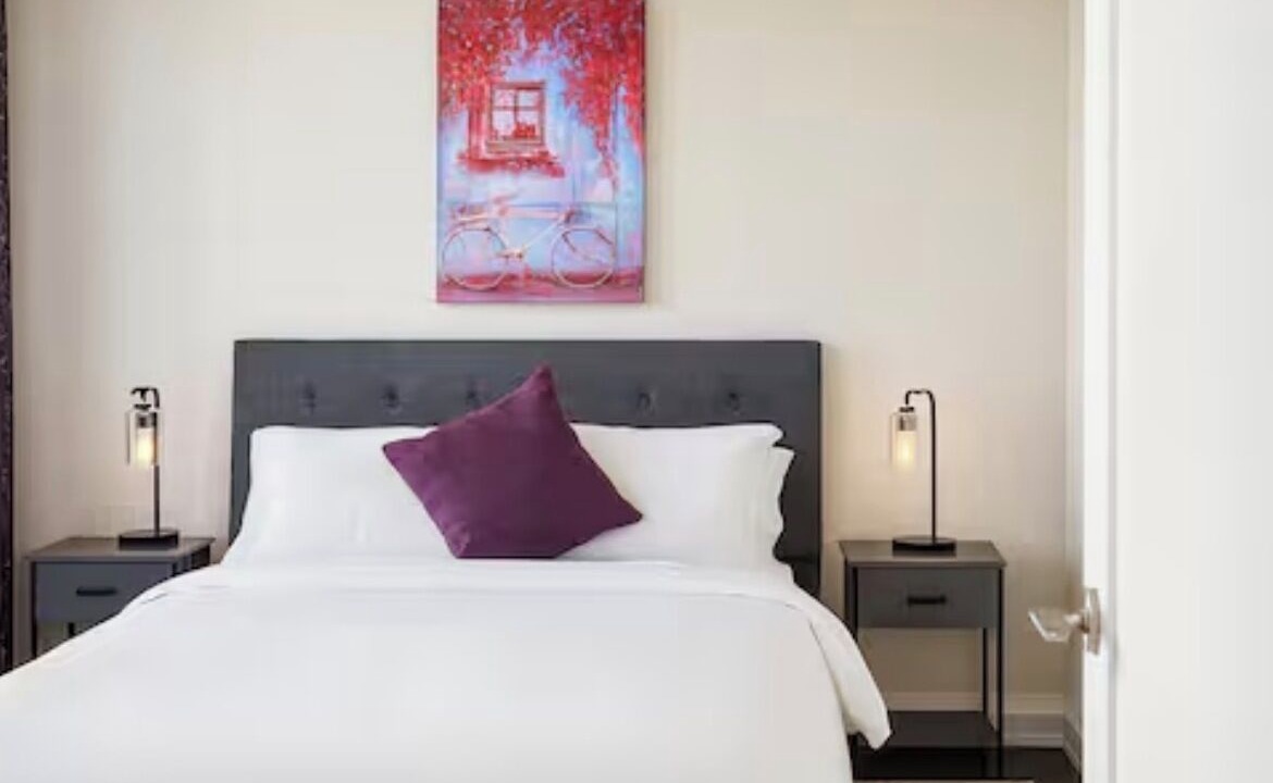 Photo of Bedroom in Willowdale