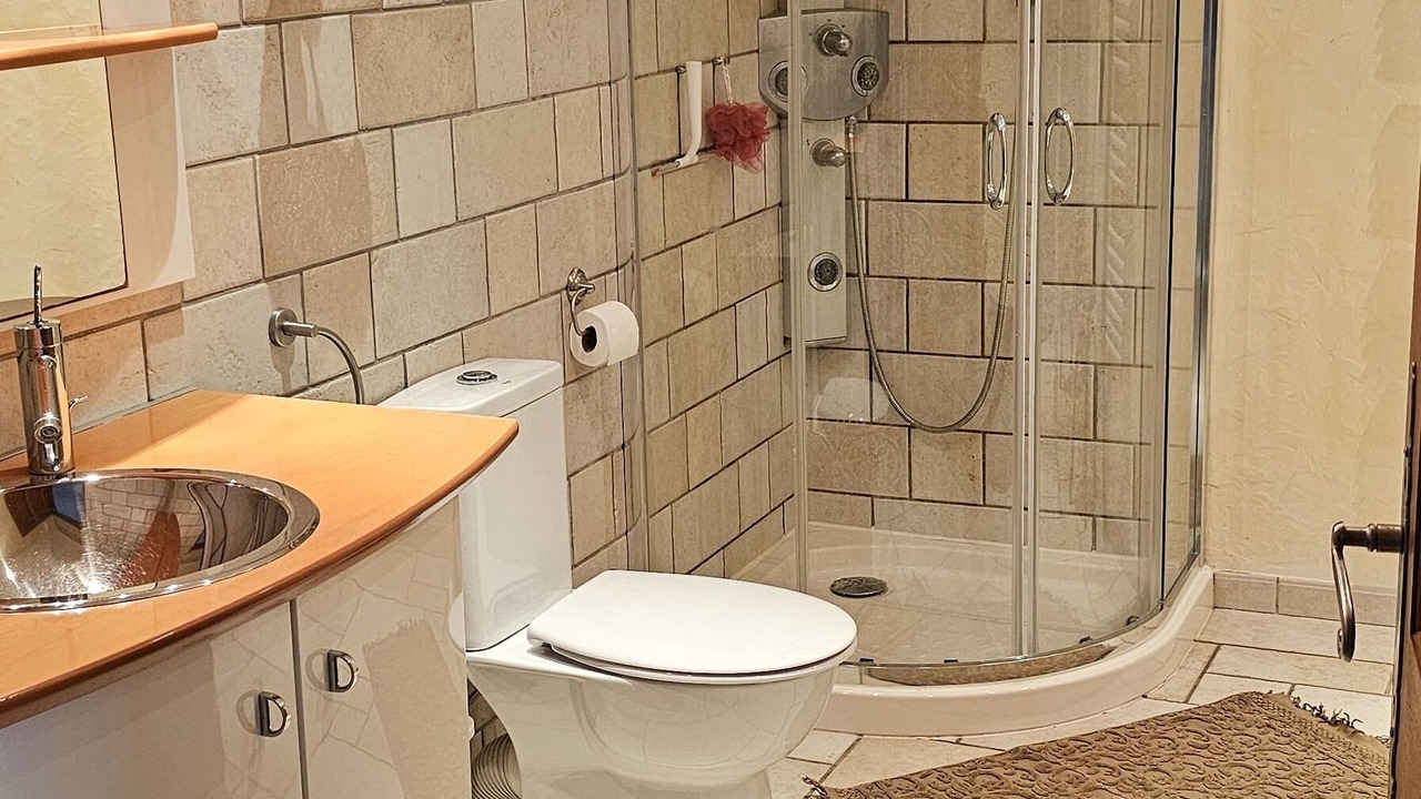 Photo of Bathroom in Nantoin