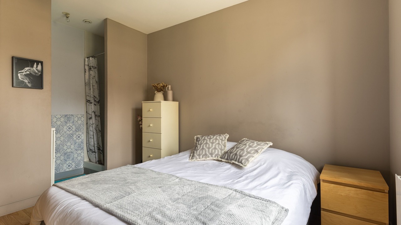 Photo of Bedroom in Villeneuve-le-Roi